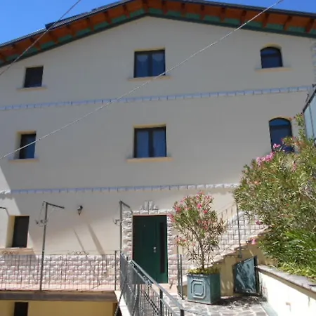 Apartment Giamia -rural Italy Paradise