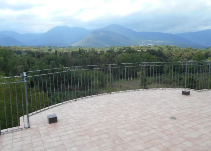 Giamia -rural Italy Paradise * سولمونا